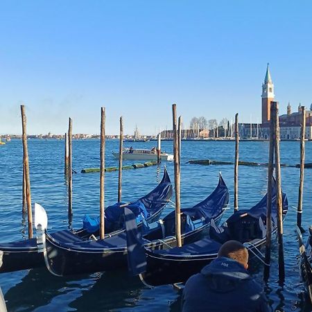 La Bella Venezia - Entire Private Apartment Екстер'єр фото